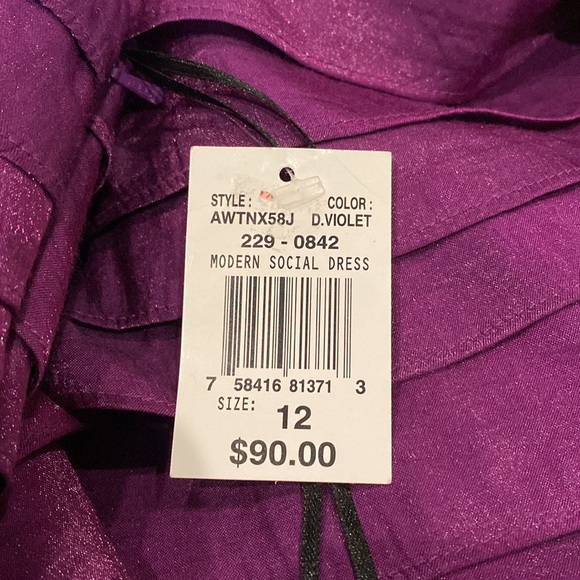 Signature by Sangria Shimmery Purple Shutter Cocktail Social Dress NWT Size 12 - Picture 9 of 9